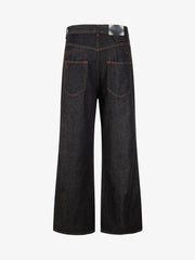 Airplane Buckle Curved Jeans
