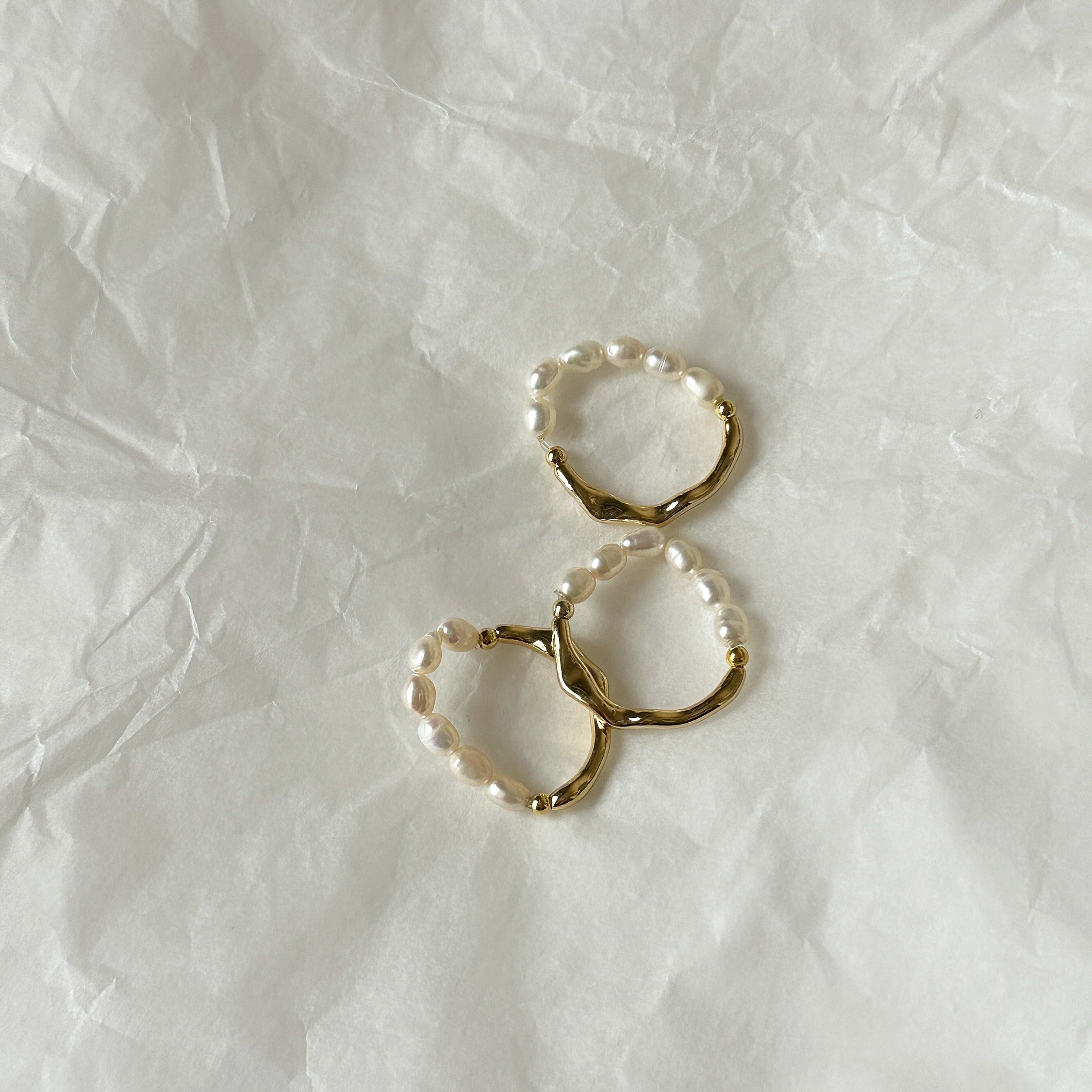 1 Piece Gold-Plated Ring with Irregular Shape Pearls