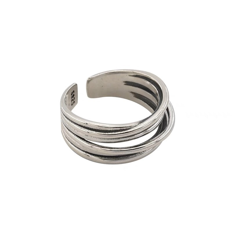 Bow-Tie Crystal Silver Ring