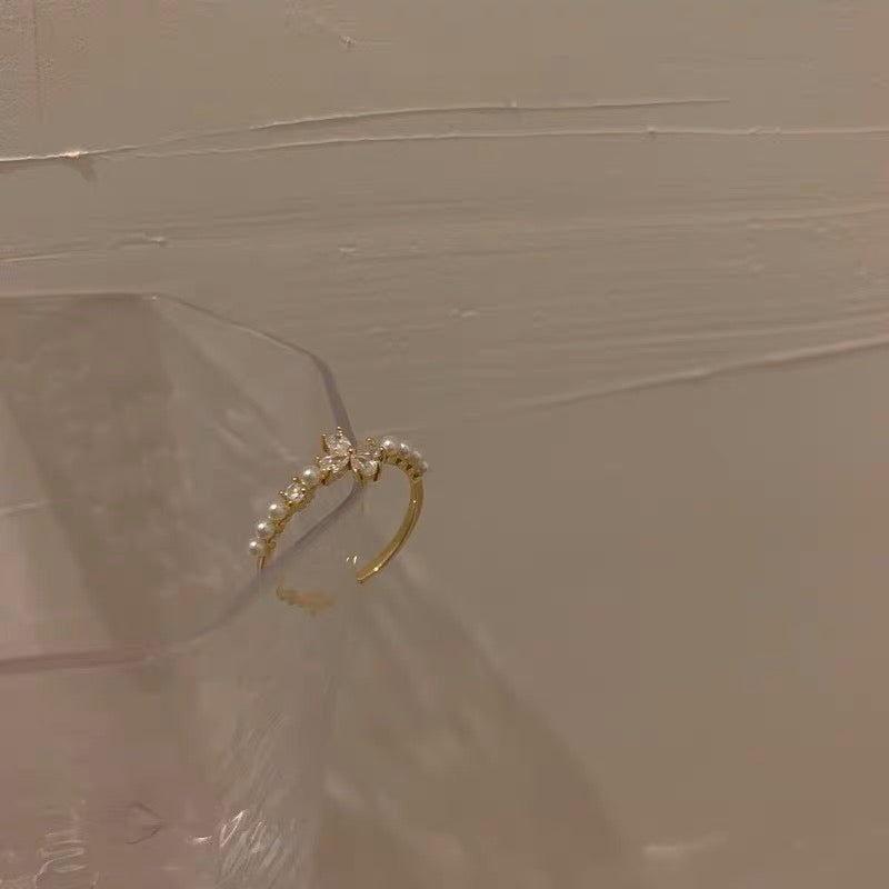 Gold Zircon Ring
