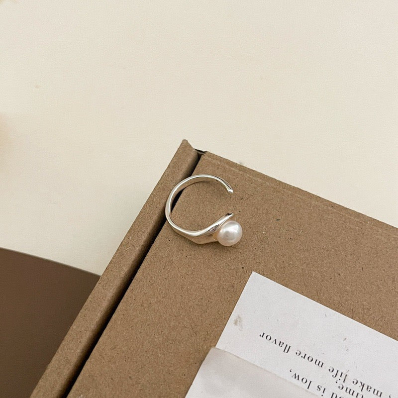 Silver Plated Pearl Ring