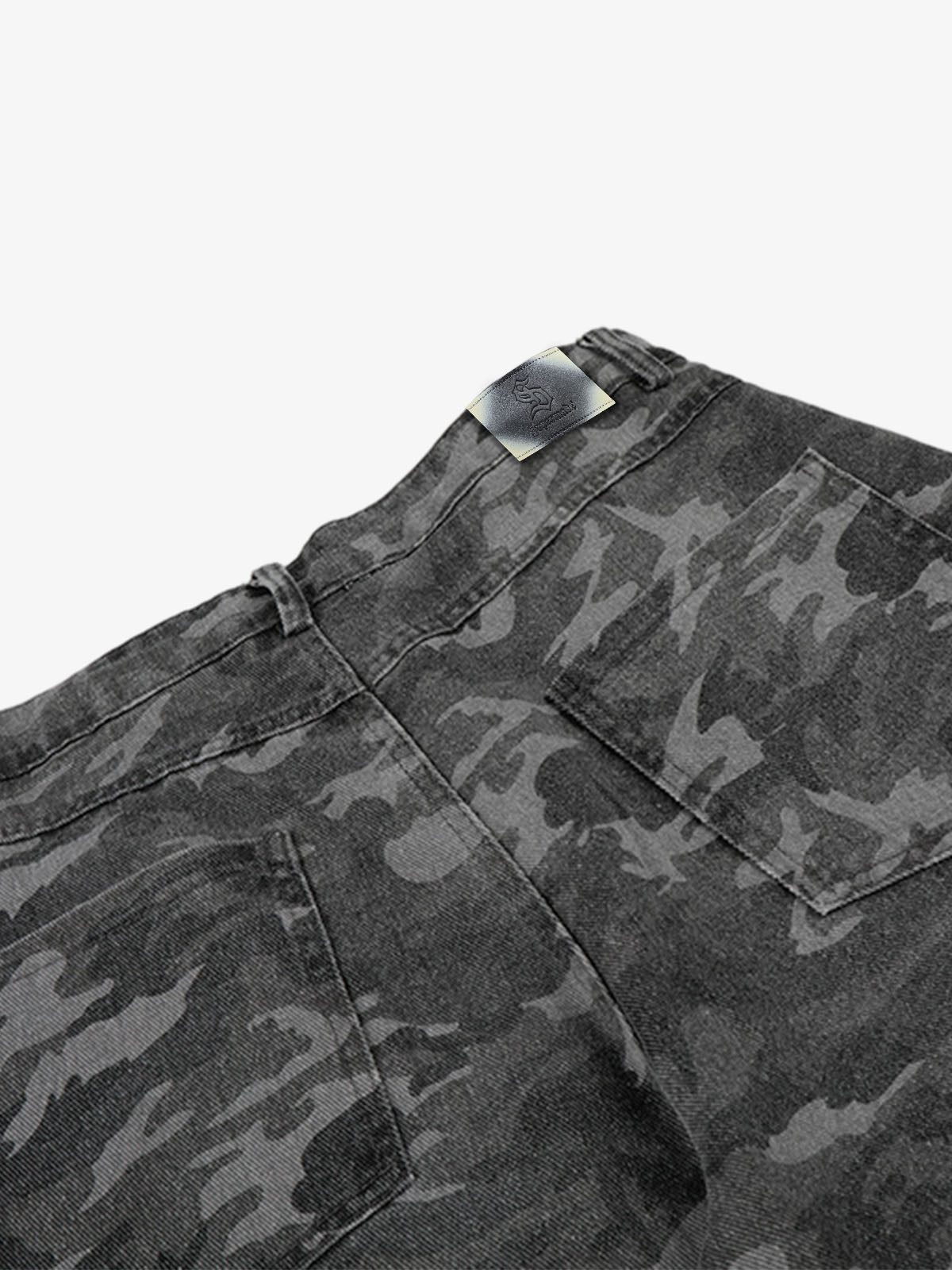 Camo Curved Jeans