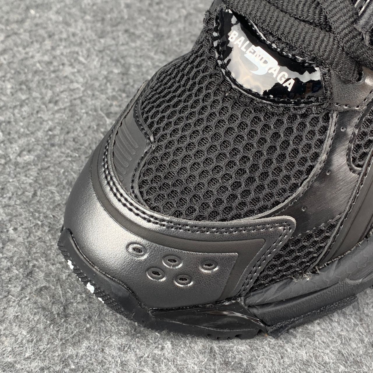 Balenciaga Wmns Runner Sneaker 'Black'