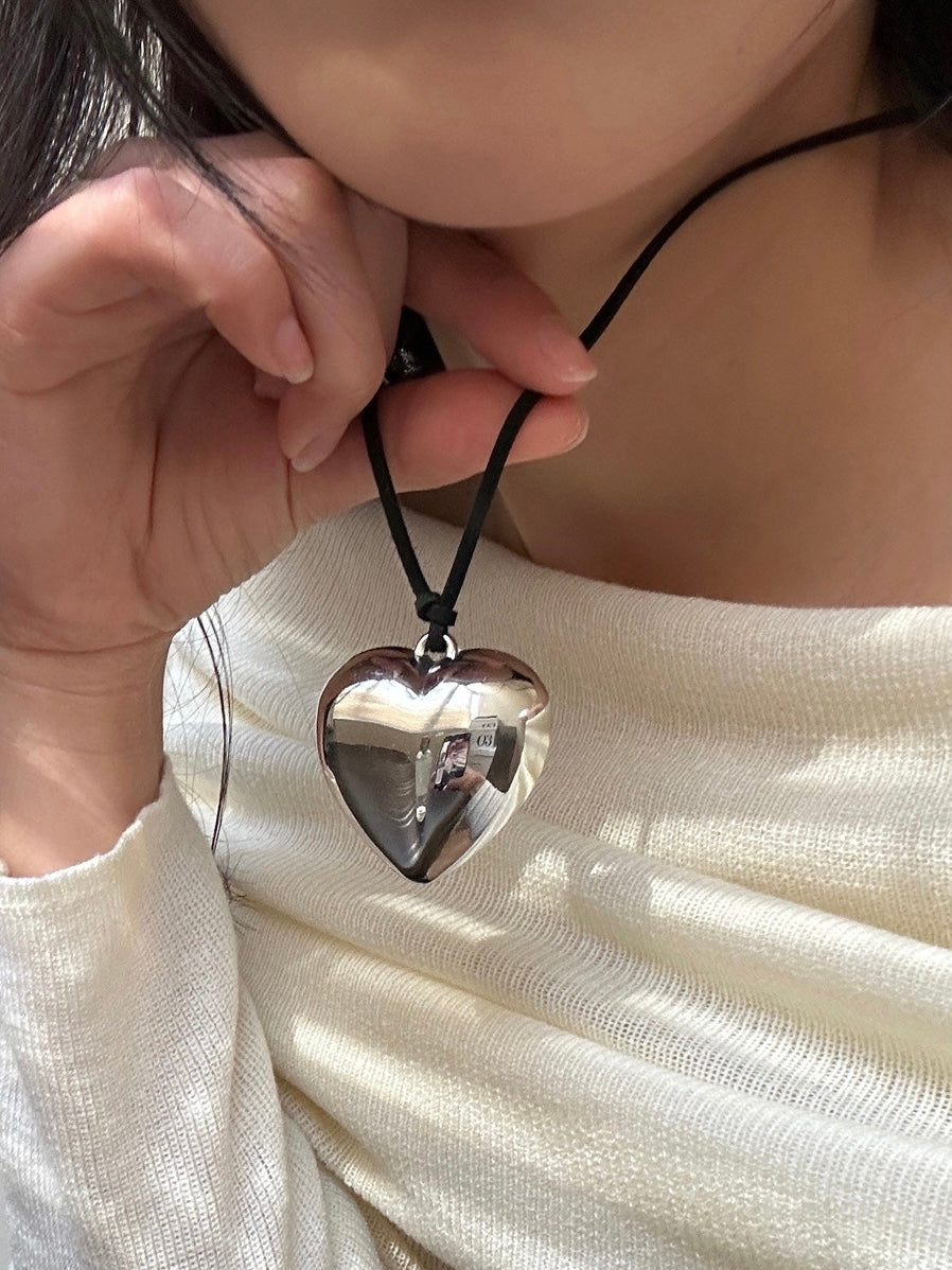 Heart Lace-Up Necklace