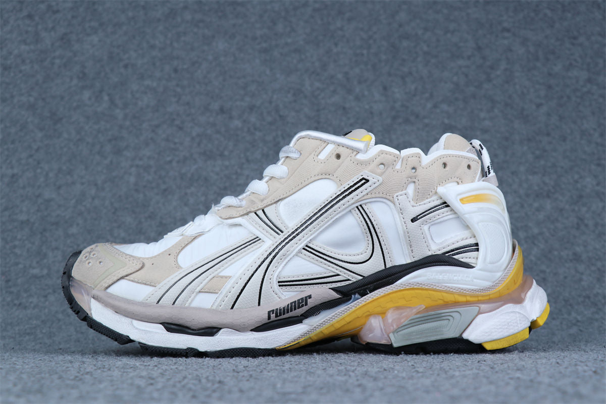 Balenciaga Wmns Runner Sneaker 'Beige'